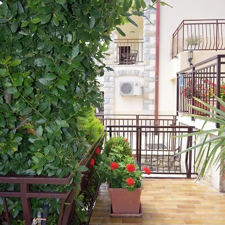 Apartment Neda In With Bay View Rabac
