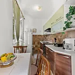 Neda In - Bay View Apartment Rabac